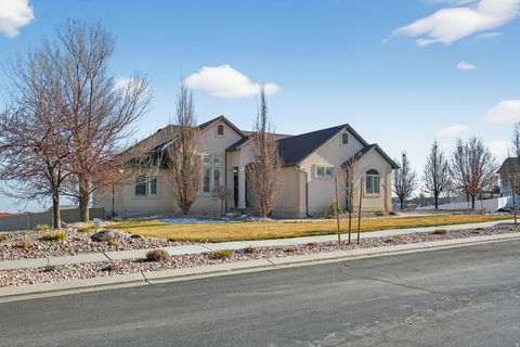 Tiny photo for 3926 S PANORAMA DR, Saratoga Springs, UT 84045 (MLS # 2131064)