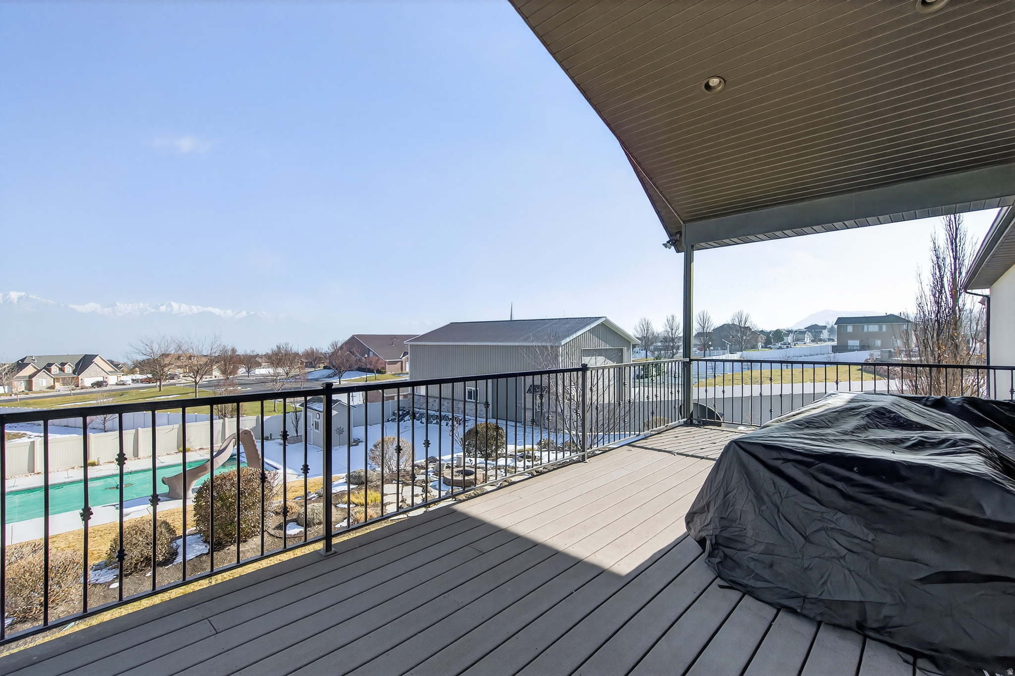 LAKE MOUNTAIN ESTATES - Residential