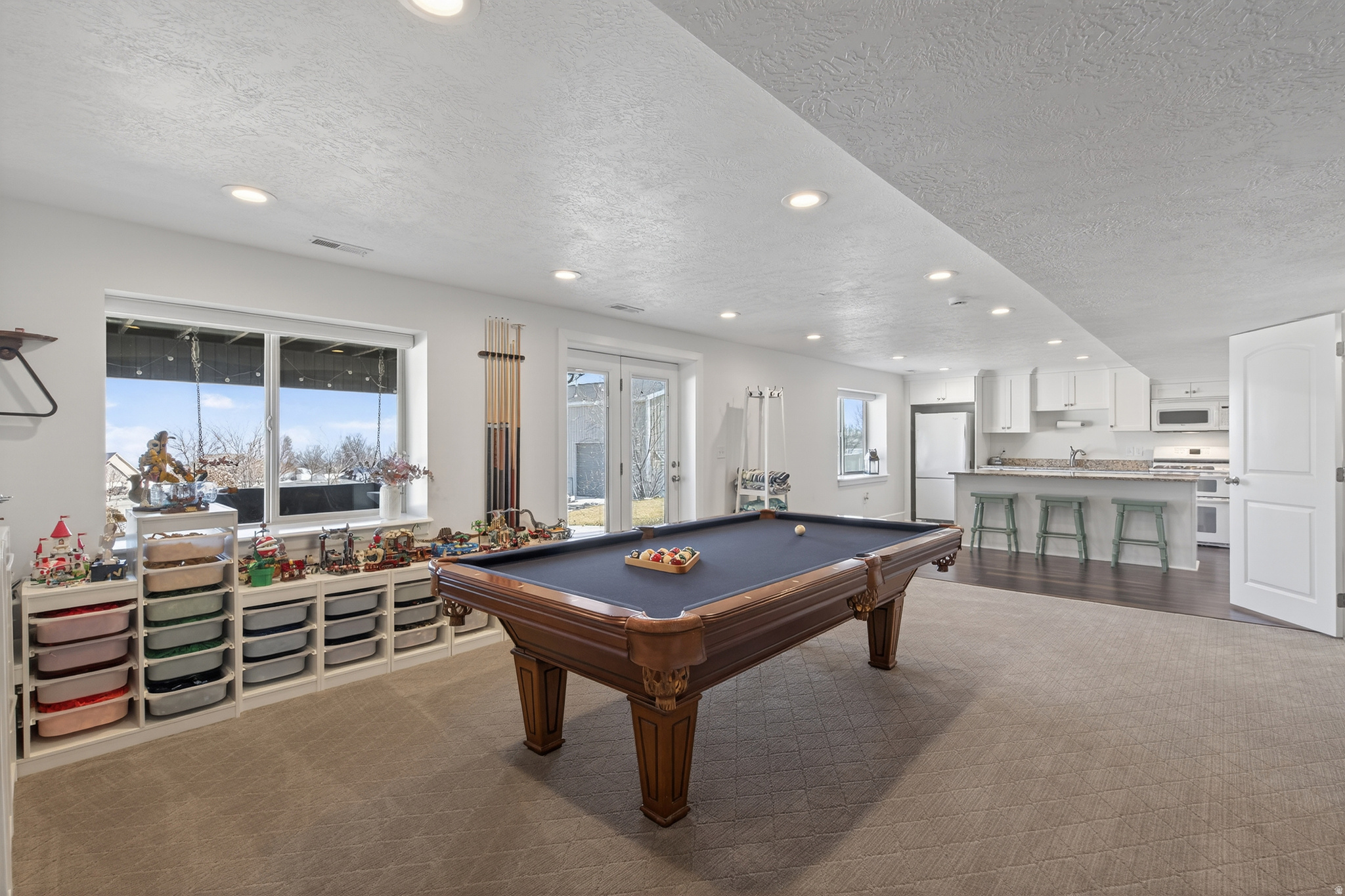 LAKE MOUNTAIN ESTATES - Residential