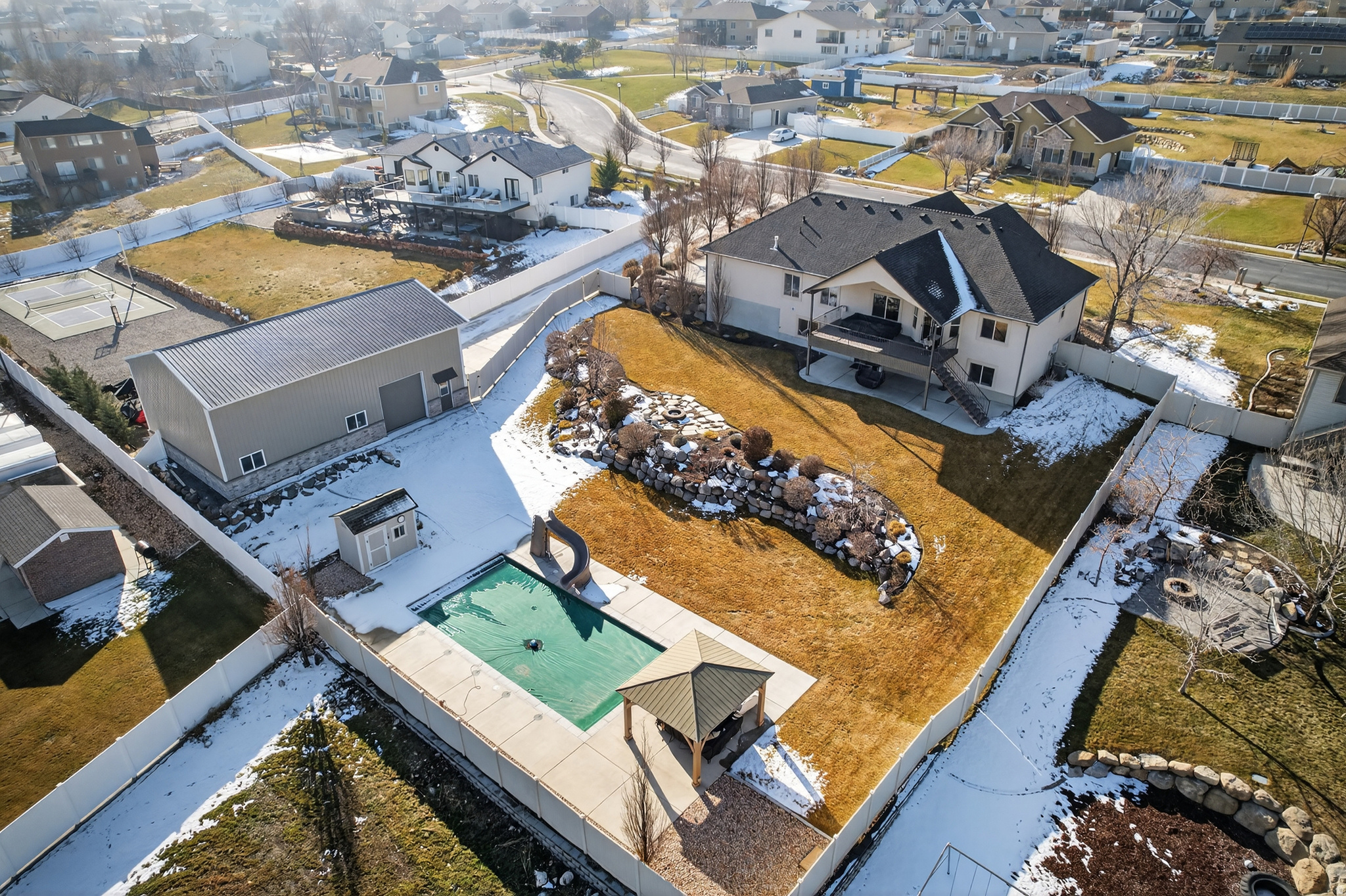 LAKE MOUNTAIN ESTATES - Residential