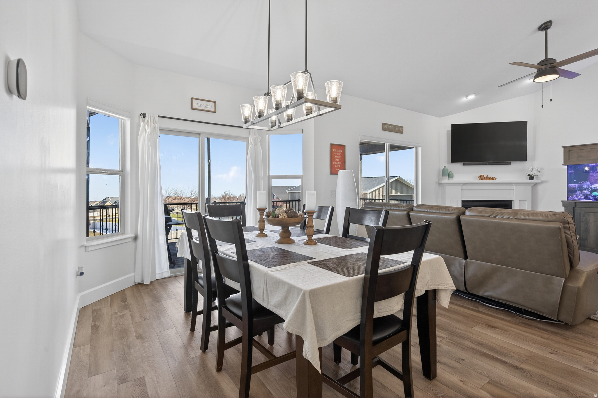 LAKE MOUNTAIN ESTATES - Residential