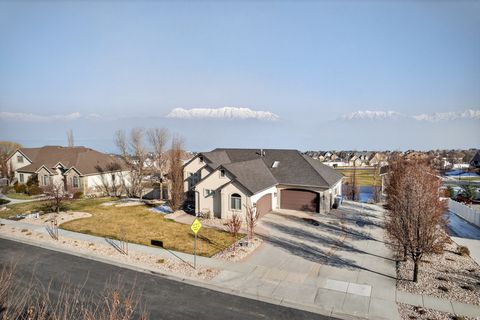 Tiny photo for 3926 S PANORAMA DR, Saratoga Springs, UT 84045 (MLS # 2131064)