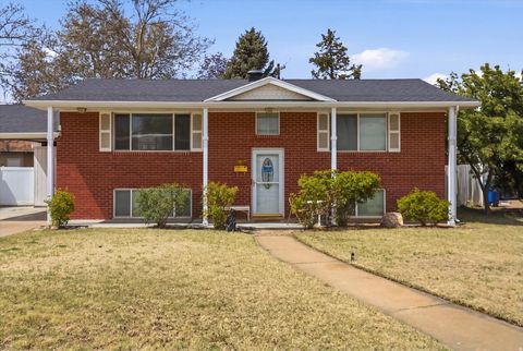 Tiny photo for 4697 S 2025 W, Roy, UT 84067 (MLS # 2152305)