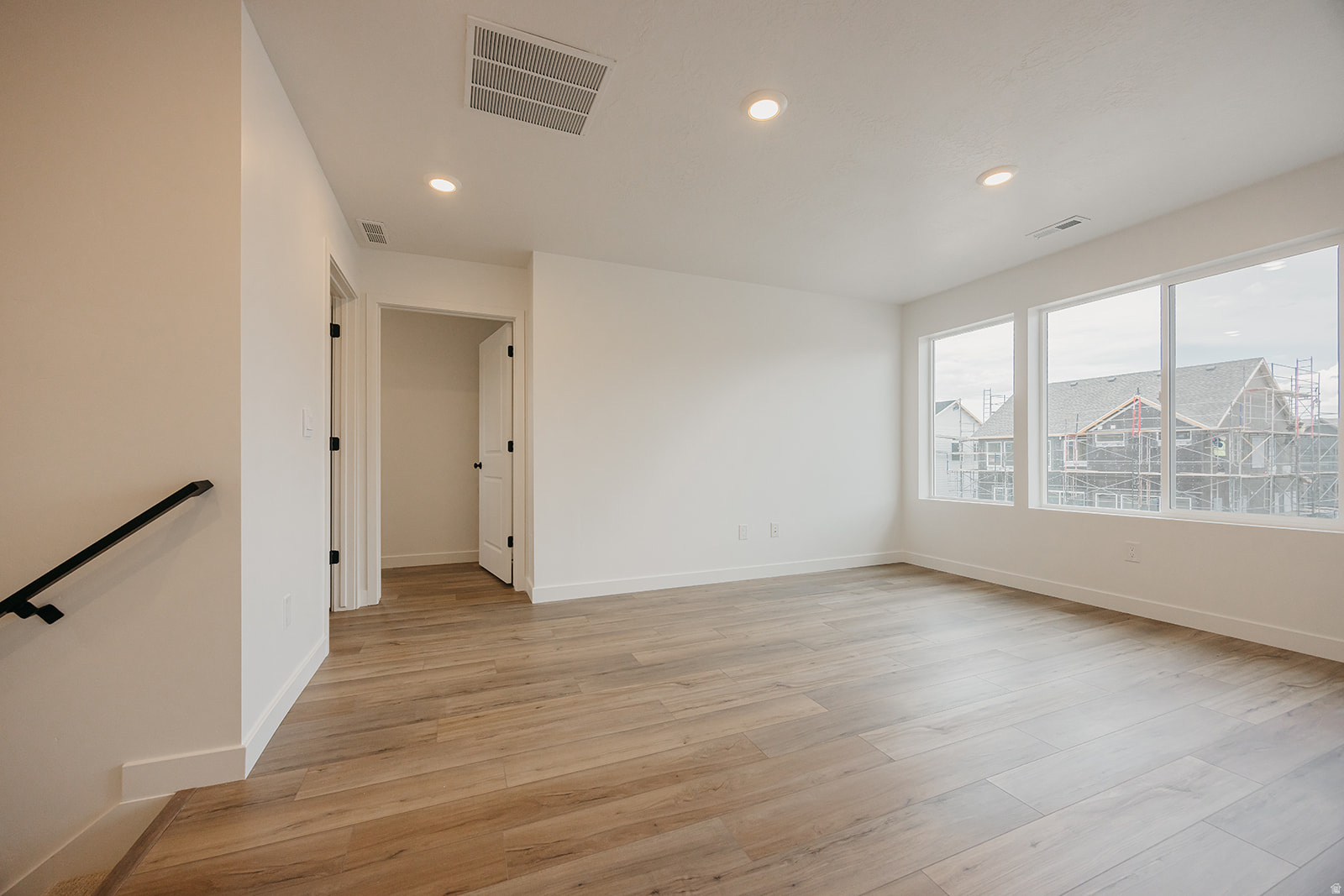 FIREFLY - Residential