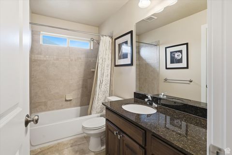 Tiny photo for 774 S ELIZA CT W, Farmington, UT 84025 (MLS # 2118094)