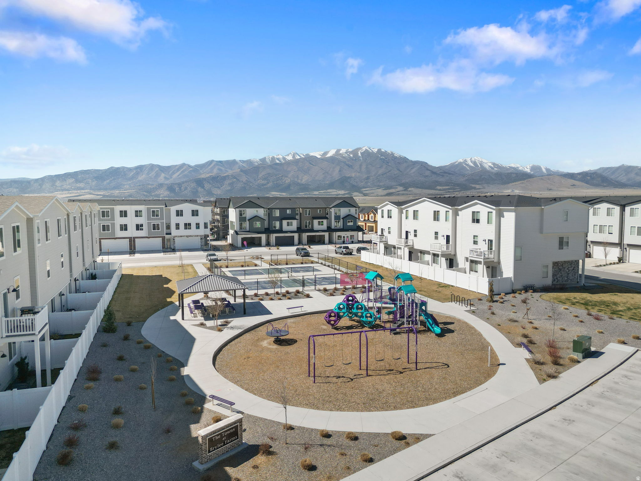 BRYLEE FARMS - Residential