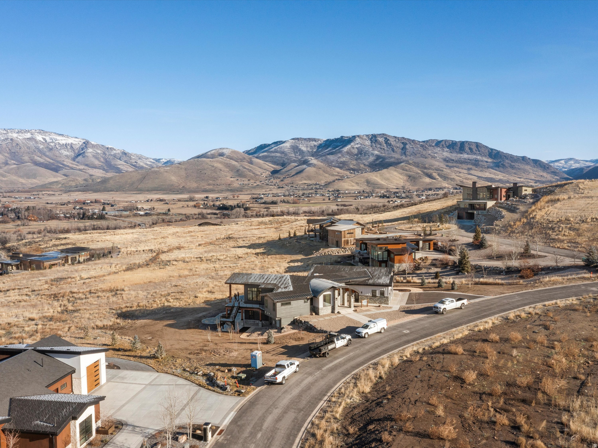 TRAPPER'S CROSSING - Residential