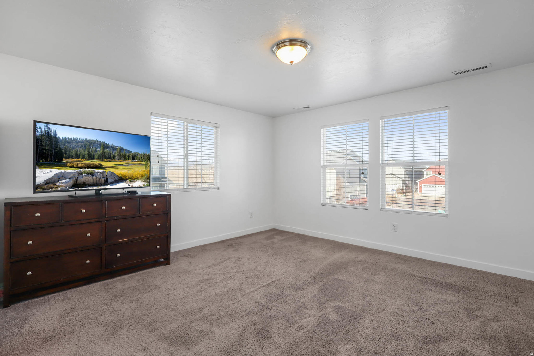 LEGACY FARMS - Residential