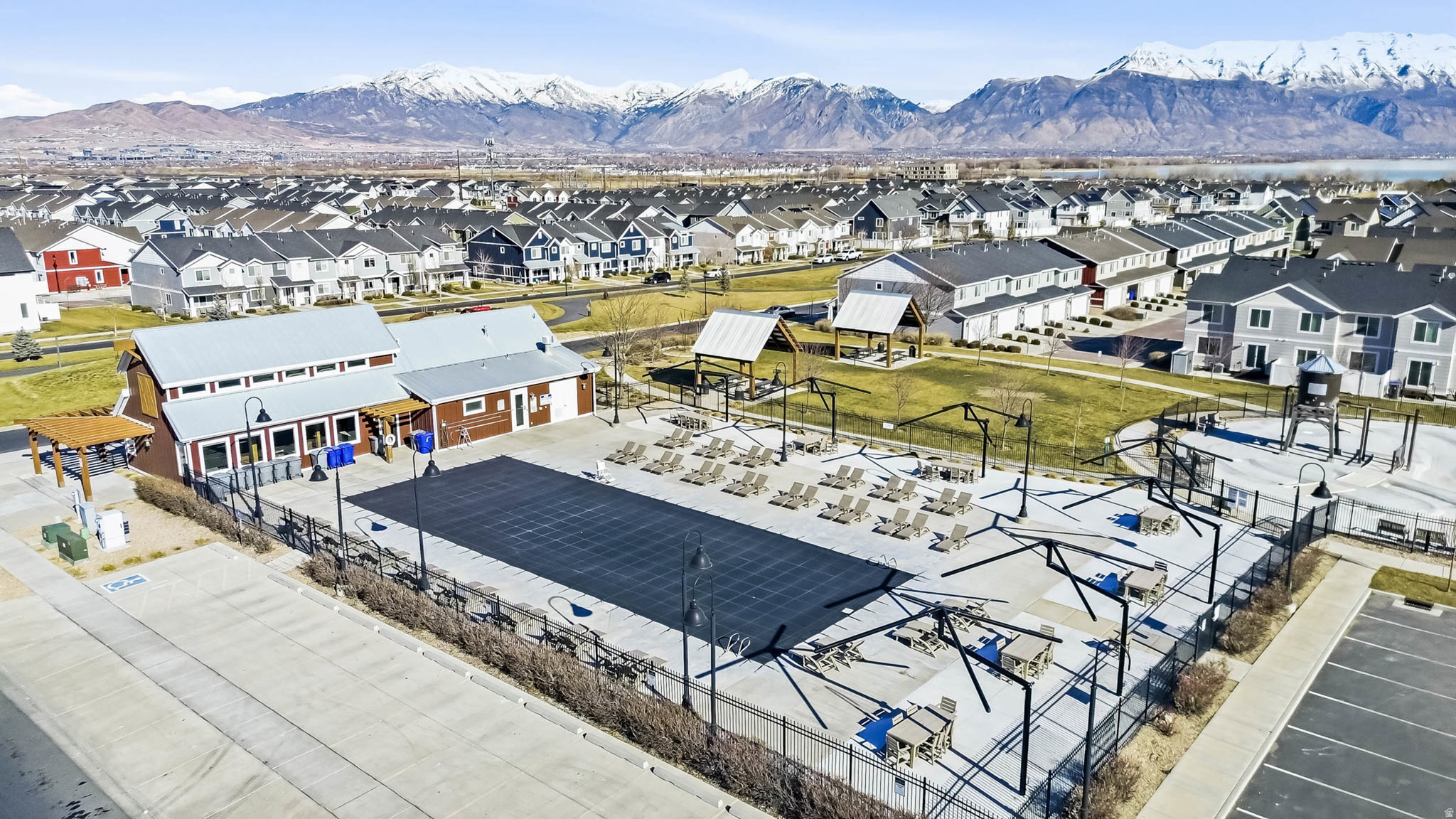 LEGACY FARMS - Residential