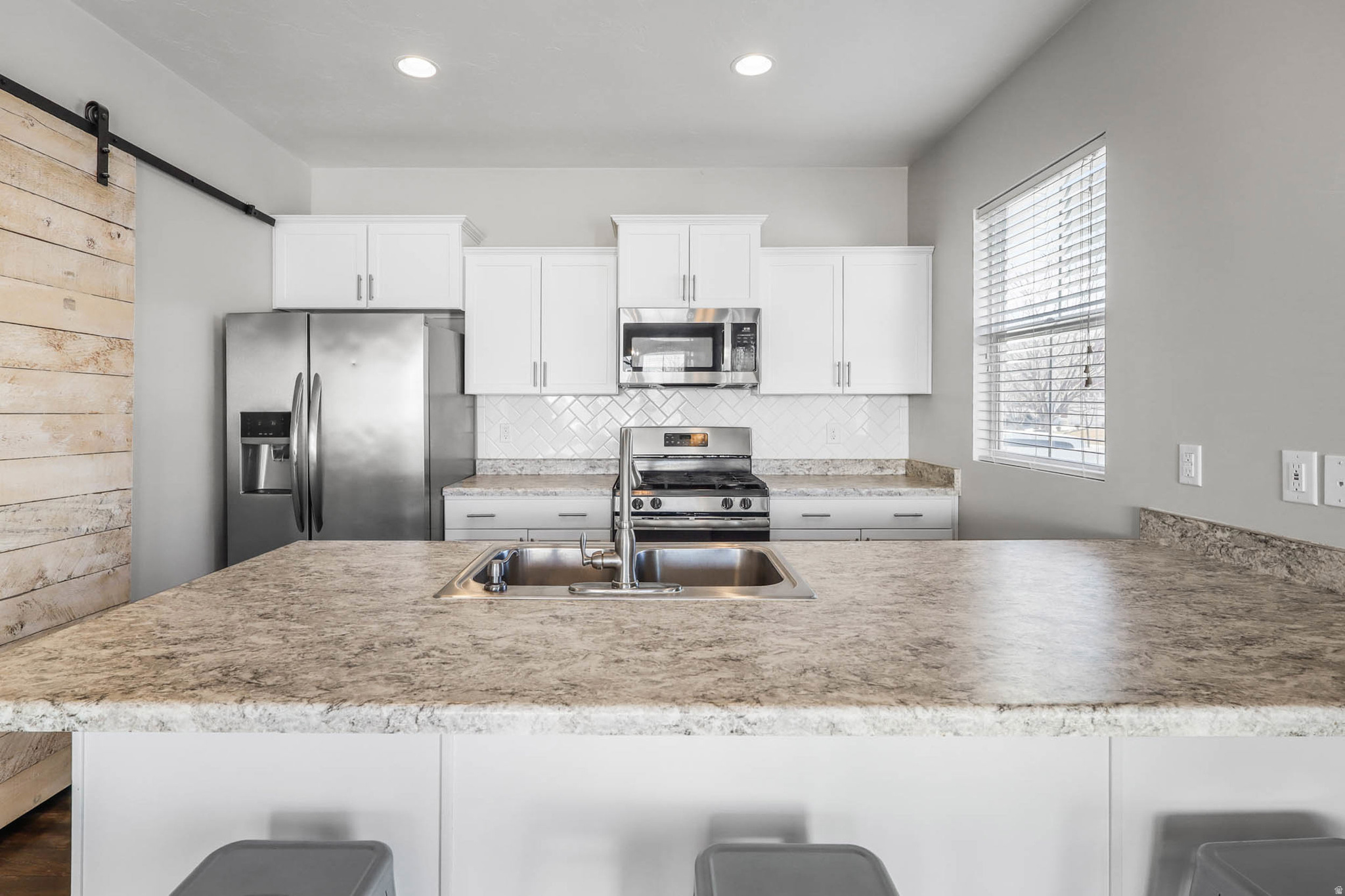 LEGACY FARMS - Residential