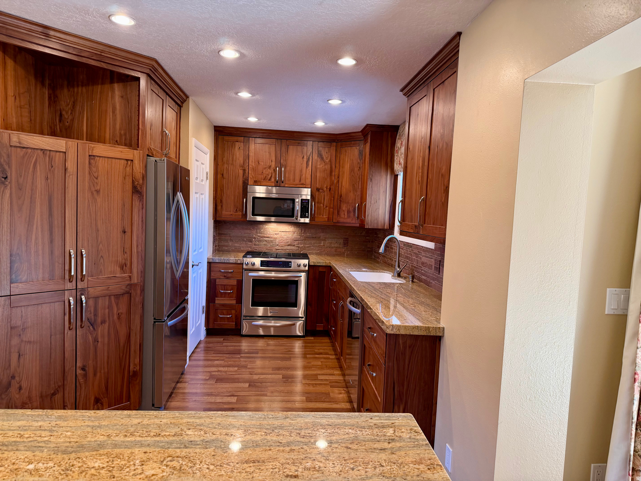 HERITAGE COVE - Residential Income