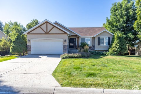 Tiny photo for 4819 E FAIRWAY OAKS (3925 N) DR N, Eden, UT 84310 (MLS # 2181807)