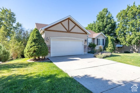 Tiny photo for 4819 E FAIRWAY OAKS (3925 N) DR N, Eden, UT 84310 (MLS # 2181807)