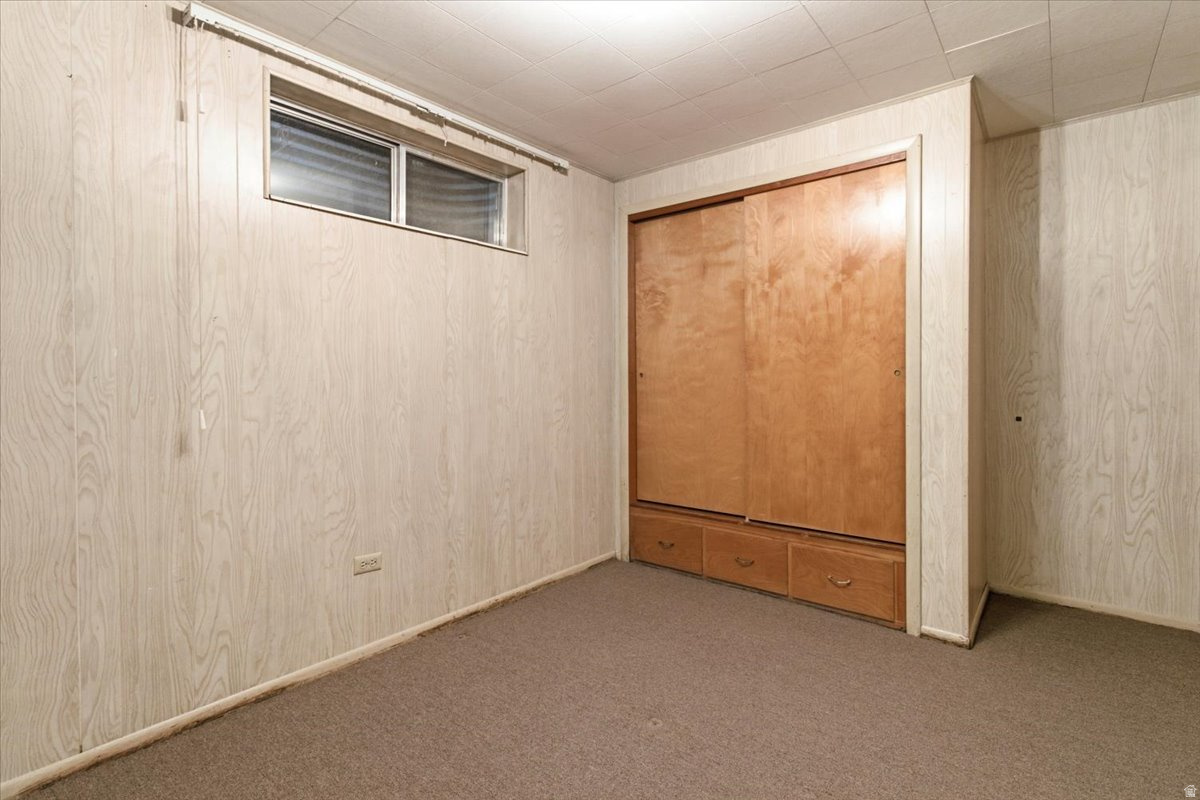 YOUNG PROPERTY - Residential