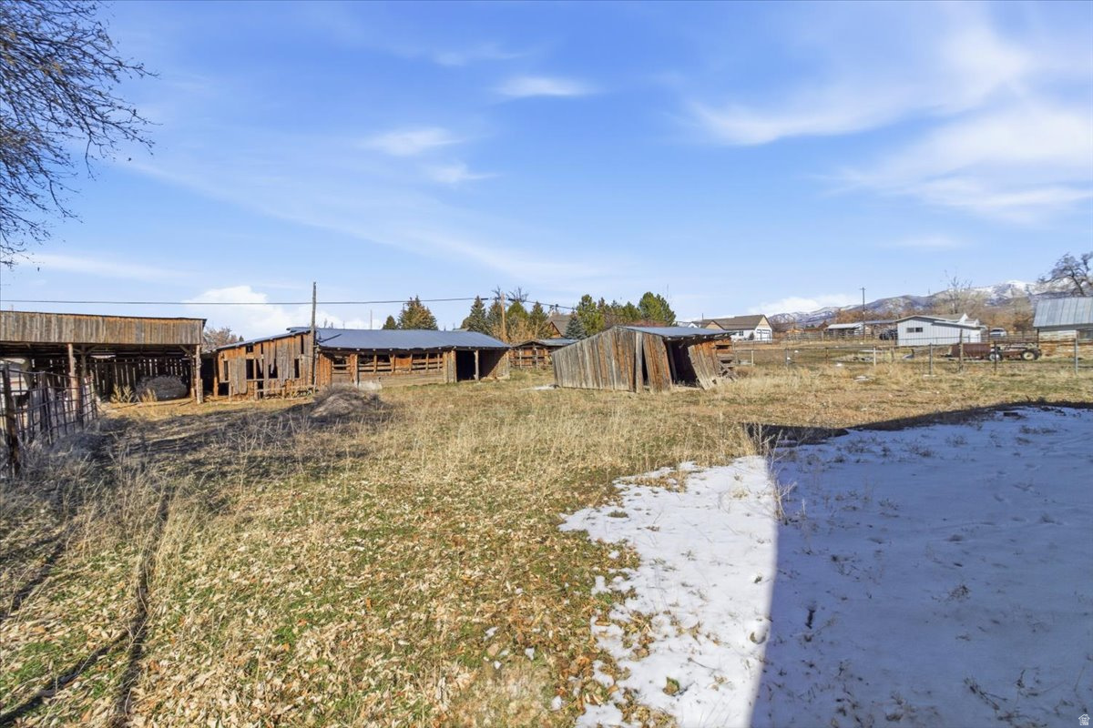 YOUNG PROPERTY - Residential