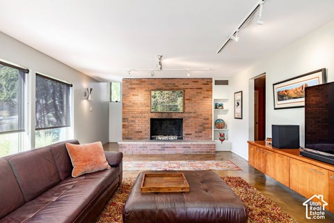 Tiny photo for 754 N HILLTOP RD, Salt Lake City, UT 84103 (MLS # 2187089)