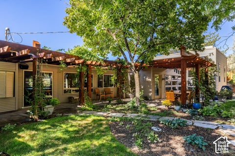 Tiny photo for 754 N HILLTOP RD, Salt Lake City, UT 84103 (MLS # 2187089)