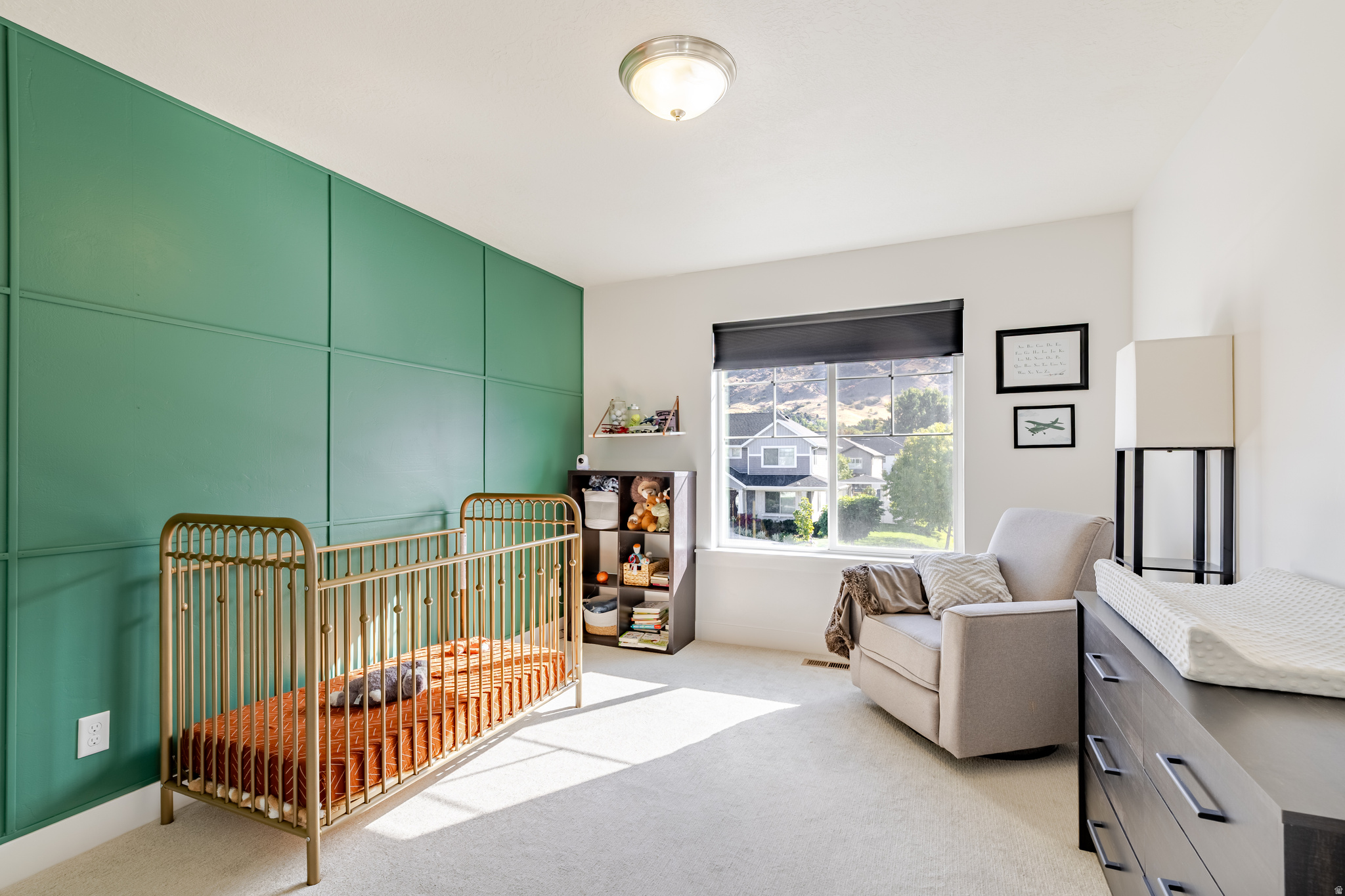 SADDLEROCK - Residential