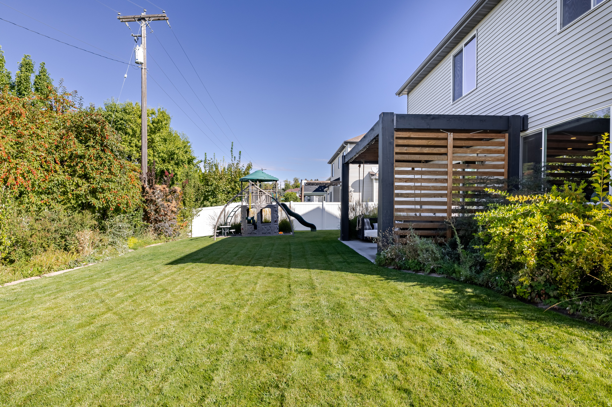 SADDLEROCK - Residential