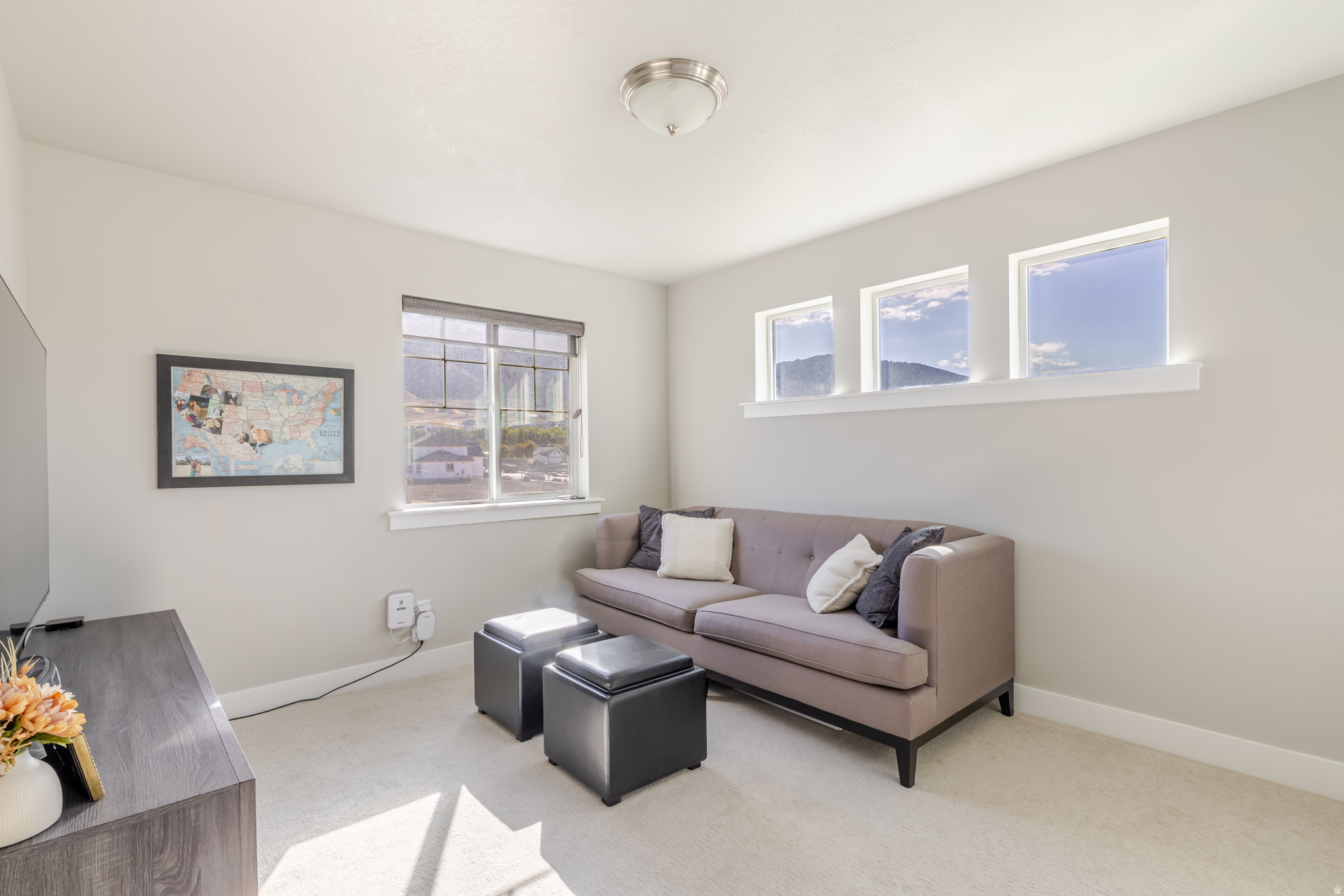 SADDLEROCK - Residential