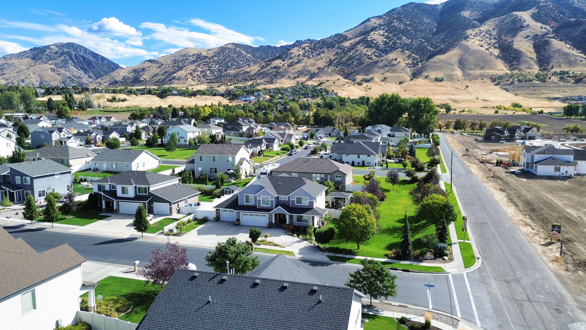 SADDLEROCK - Residential