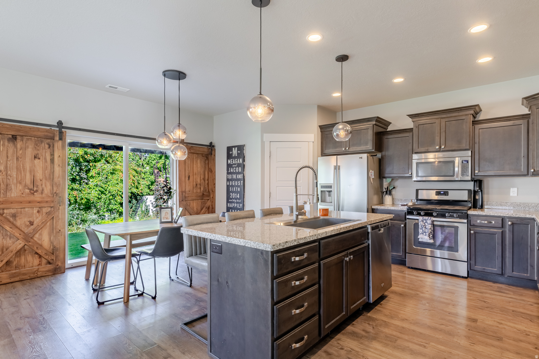 SADDLEROCK - Residential