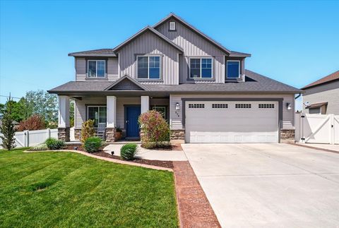 579 S 850 E River Heights UT 84321