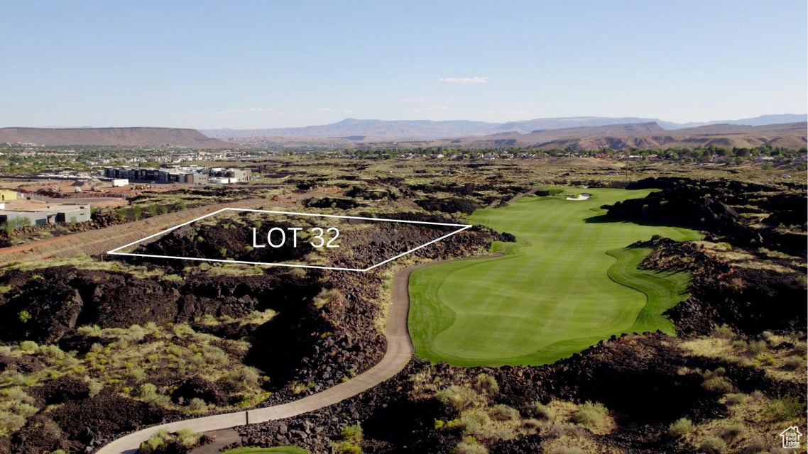 BLACK DESERT SOUTH VILLAGE - Land