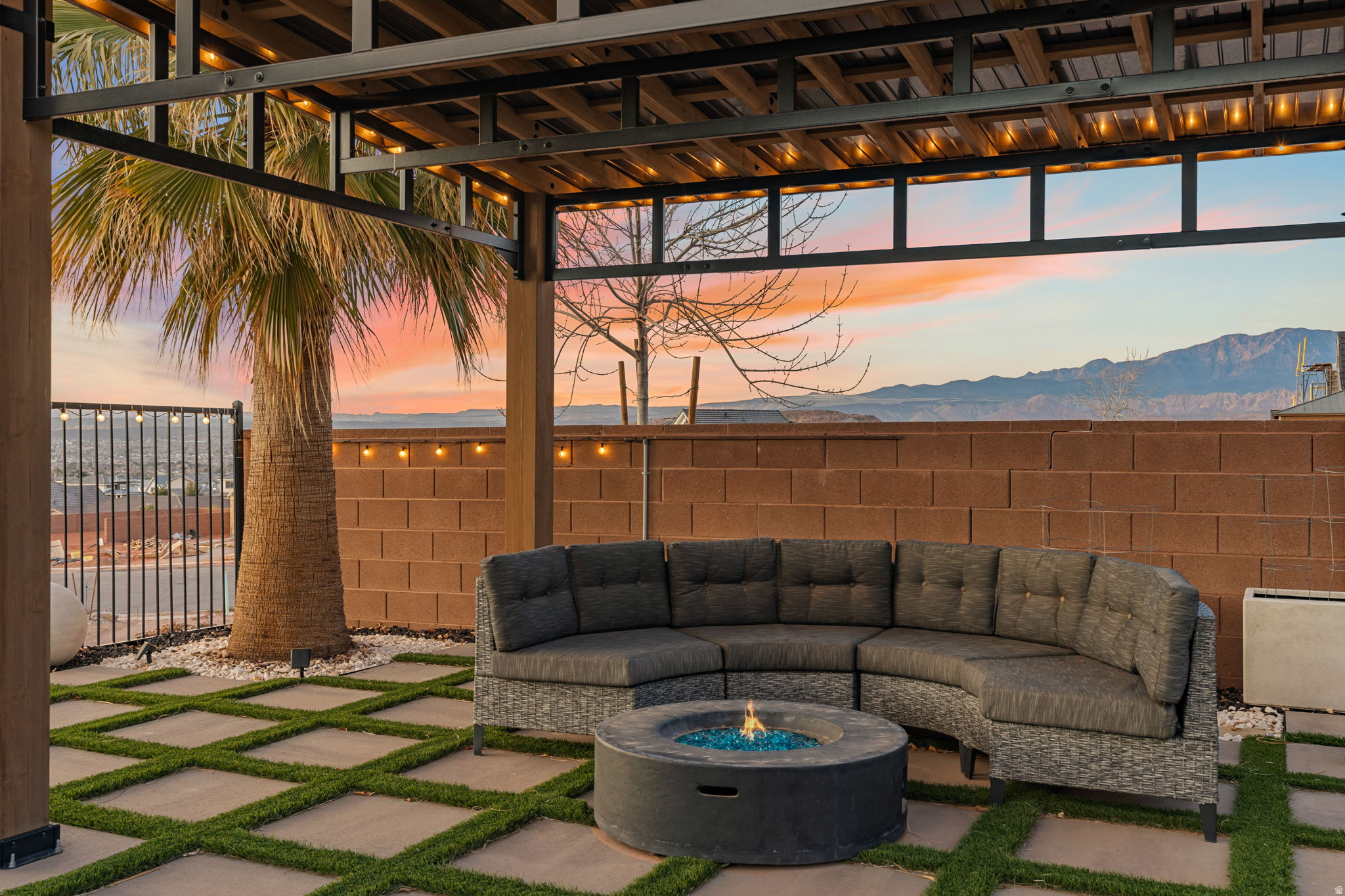 ROADRUNNER RIDGE PH 3 - Residential