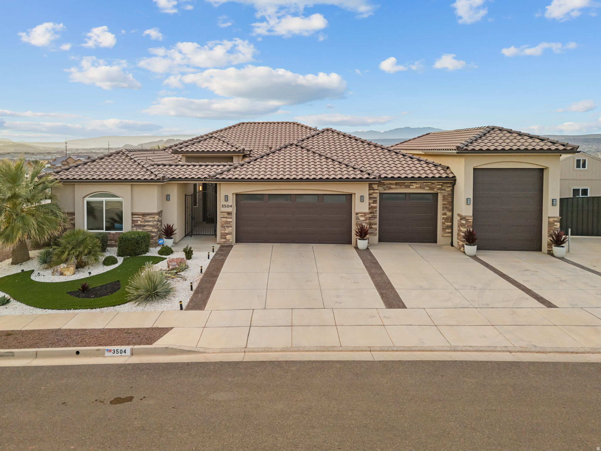 ROADRUNNER RIDGE PH 3 - Residential