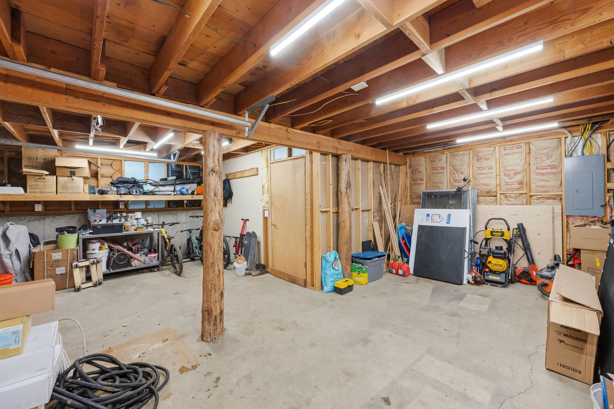 TIMBER LAKES - Residential