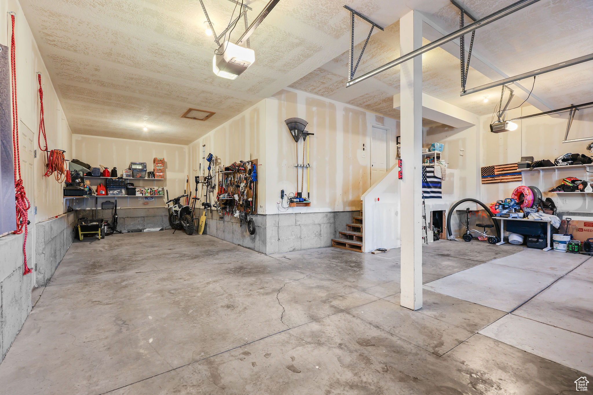 VILLAGE OF FOX HOLLOW - Residential