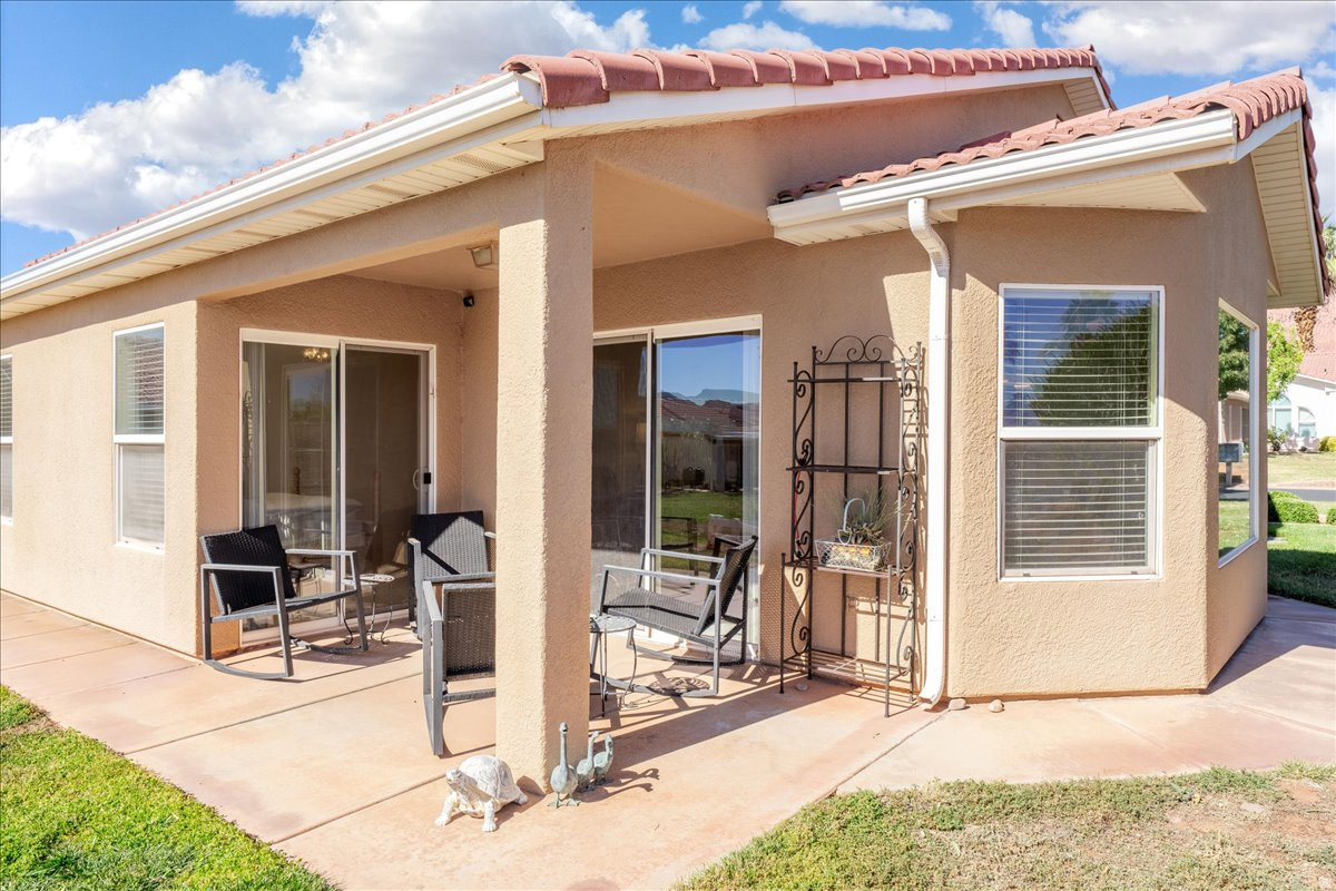 PADRE LAKES TH - Residential