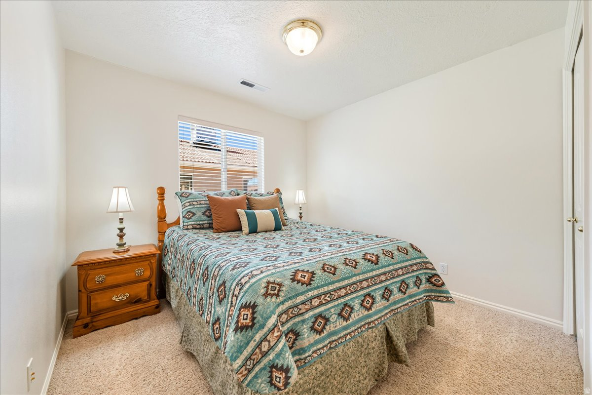 PADRE LAKES TH - Residential