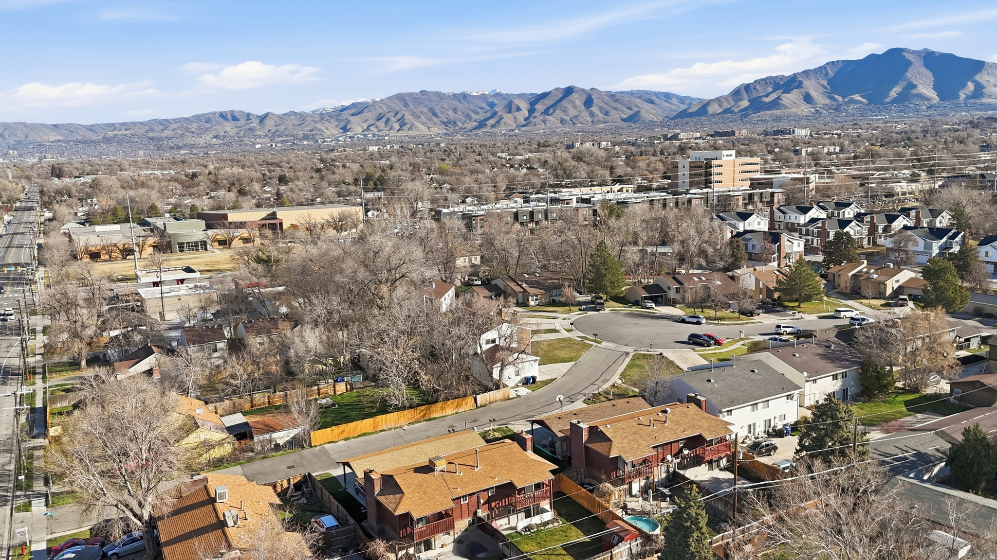 WOODCREEK CONDM - Residential