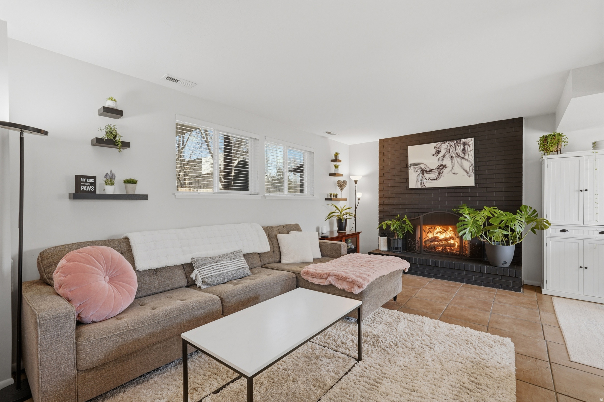 WOODCREEK CONDM - Residential