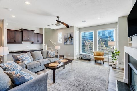 Tiny photo for 4917 W DAYBREAK PKWY, South Jordan, UT 84009 (MLS # 2151075)