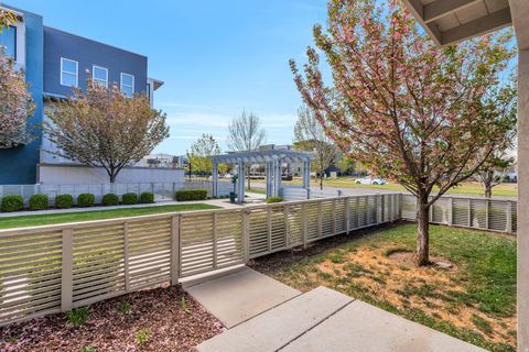 Tiny photo for 4917 W DAYBREAK PKWY, South Jordan, UT 84009 (MLS # 2151075)