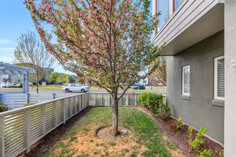 Tiny photo for 4917 W DAYBREAK PKWY, South Jordan, UT 84009 (MLS # 2151075)