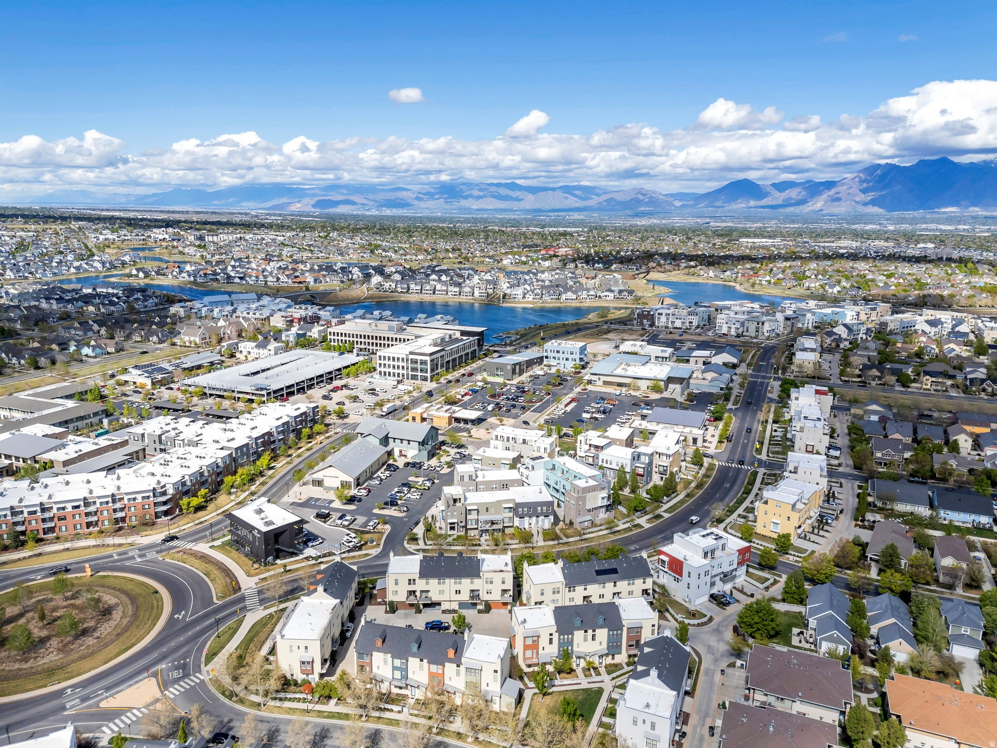 DAYBREAK - Residential