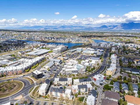 Tiny photo for 4917 W DAYBREAK PKWY, South Jordan, UT 84009 (MLS # 2151075)