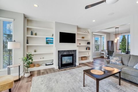 Tiny photo for 4917 W DAYBREAK PKWY, South Jordan, UT 84009 (MLS # 2151075)