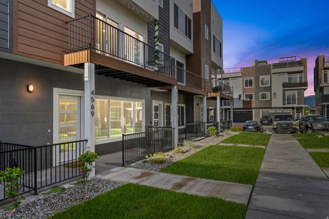 Photo of 4569 W PLEASANT CT, West Valley City, UT 84120 (MLS # 2153772)