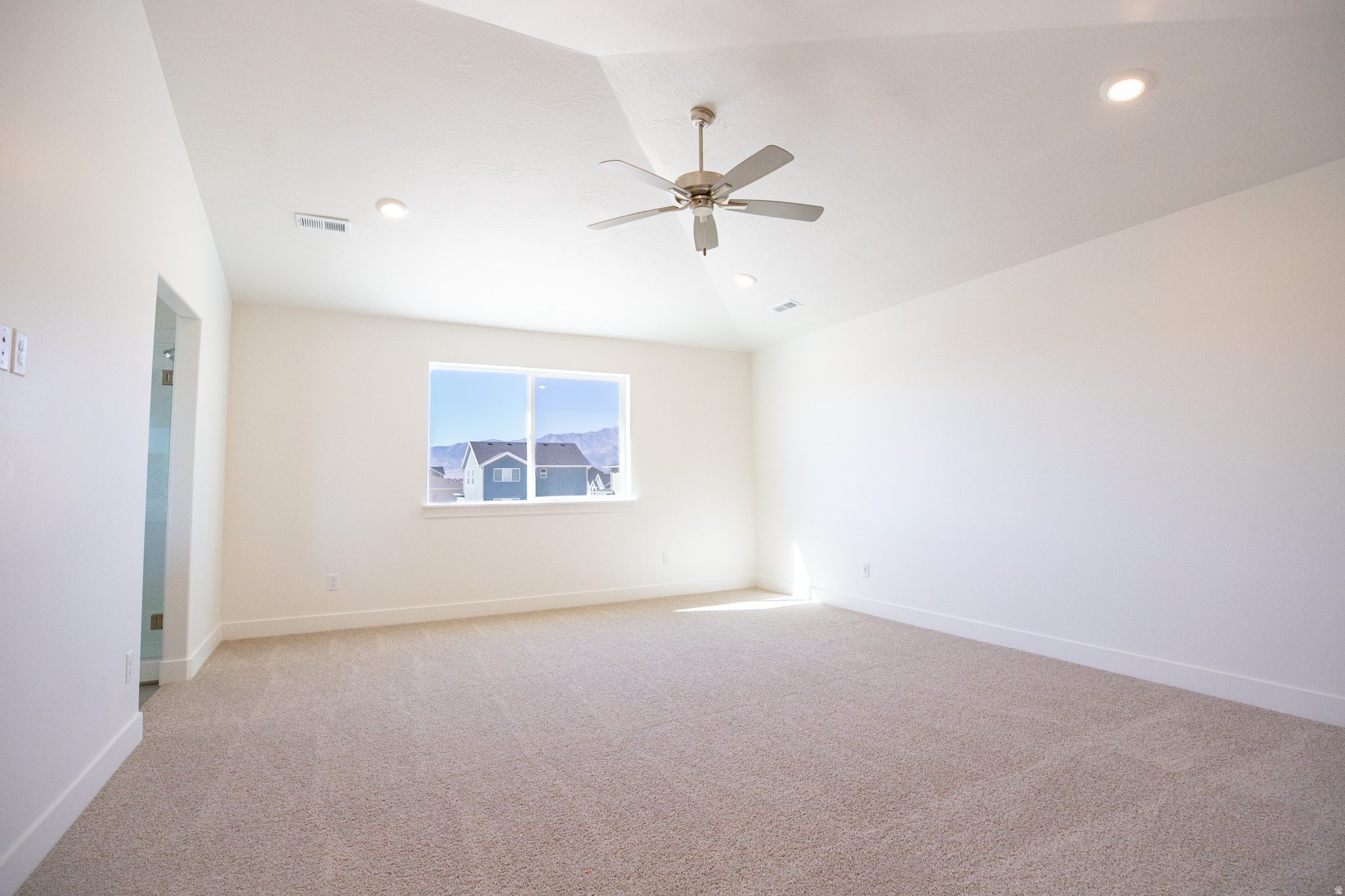 PARKWAY FIELDS SINGLES 2 - Residential