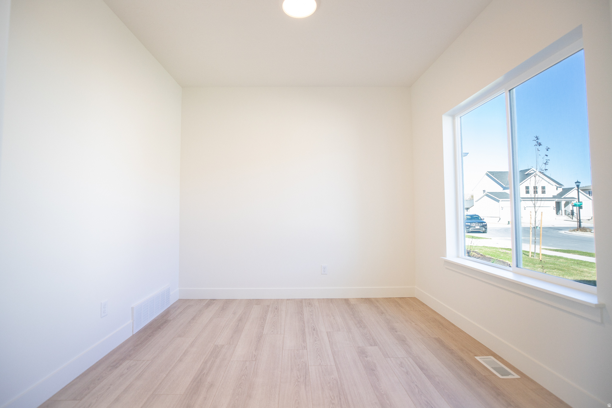 PARKWAY FIELDS SINGLES 2 - Residential