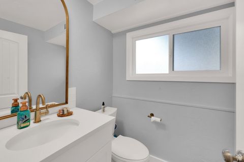 Tiny photo for 3113 E UPLAND Dr S, Salt Lake City, UT 84109 (MLS # 2110299)