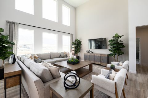 Tiny photo for 2106 E HUMMINGBIRD DR #4104, Eagle Mountain, UT 84005 (MLS # 2145493)