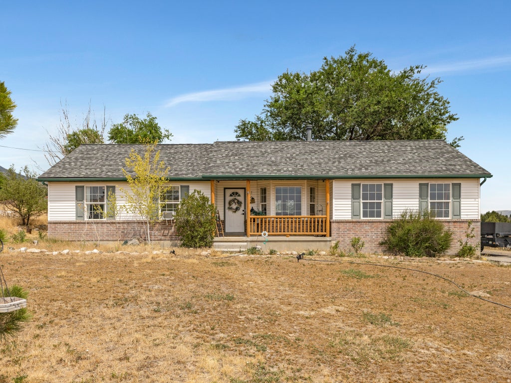 Photo for 17 E 200 N ST N, Cedar Fort, UT 84013 (MLS # 2178179)
