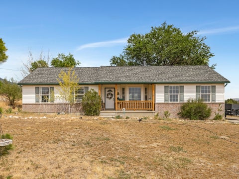 Photo of 17 E 200 N ST N, Cedar Fort, UT 84013 (MLS # 2178179)