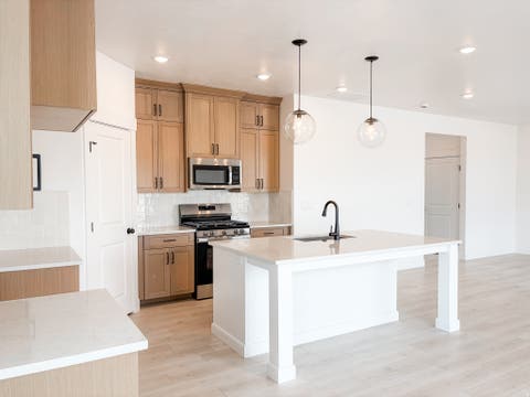 Tiny photo for 1769 W RIVERGATE DR #204, Logan, UT 84321 (MLS # 2180537)